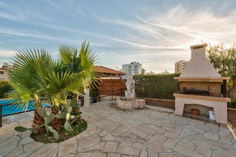 THREE BEDROOM HOUSE IN AMATHUS, LIMASSOL