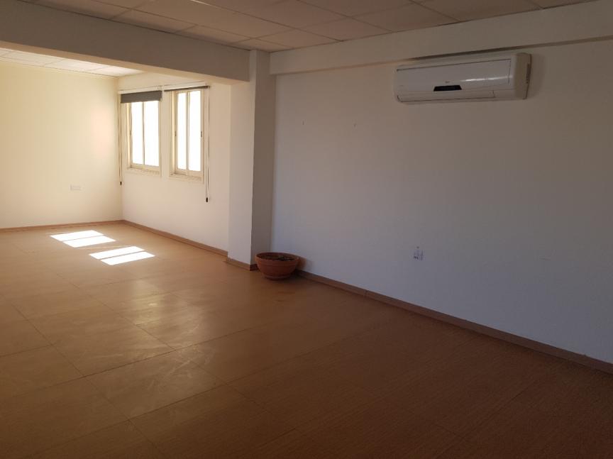 OFFICE FOR RENT IN LARNACA