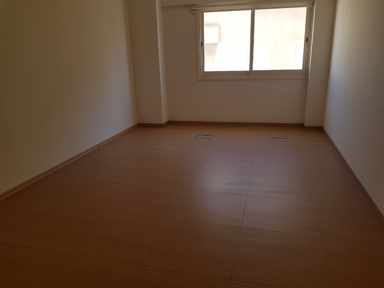 OFFICE FOR RENT IN LARNACA