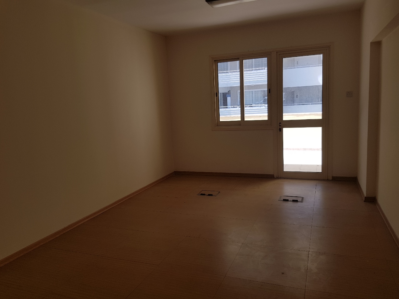 OFFICE FOR RENT IN LARNACA