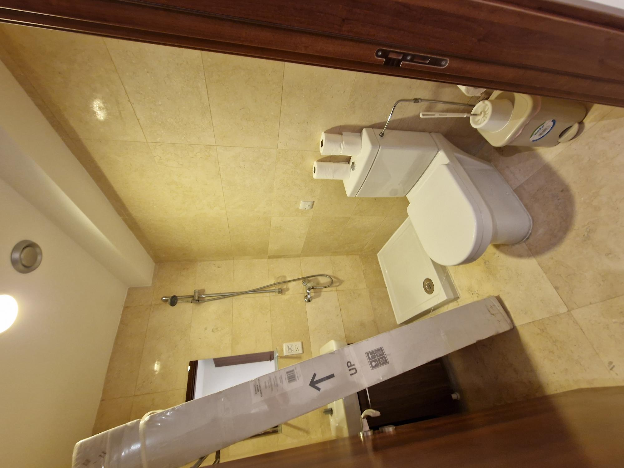 THREE BEDROOM FLAT IN FINIKOUDES/LARNACA