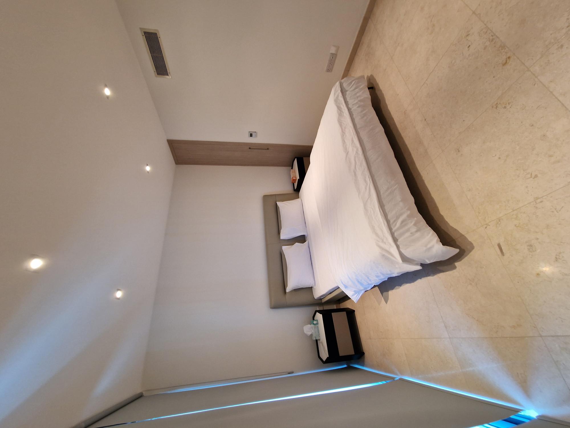 THREE BEDROOM FLAT IN FINIKOUDES/LARNACA