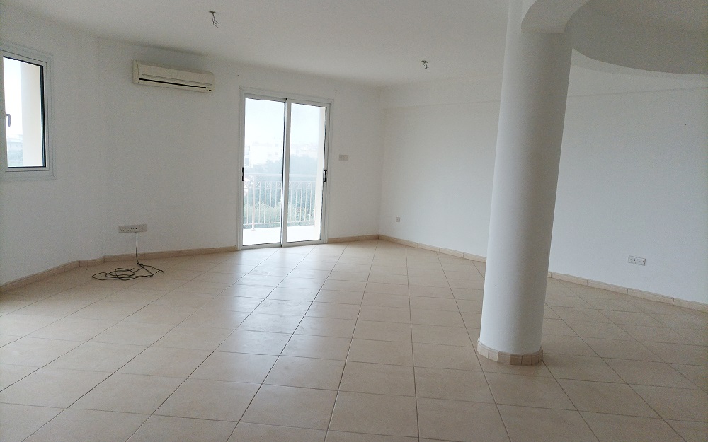 THREE BEDROOM APARTMENT IN PARALIMNI/FAMAGUSTA