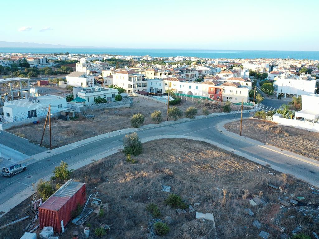 PLOT FOR SALE IN PARALIMNI/ FAMAGUSTA 