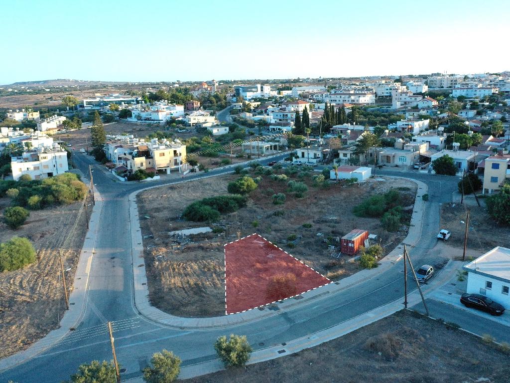 PLOT FOR SALE IN PARALIMNI/ FAMAGUSTA 