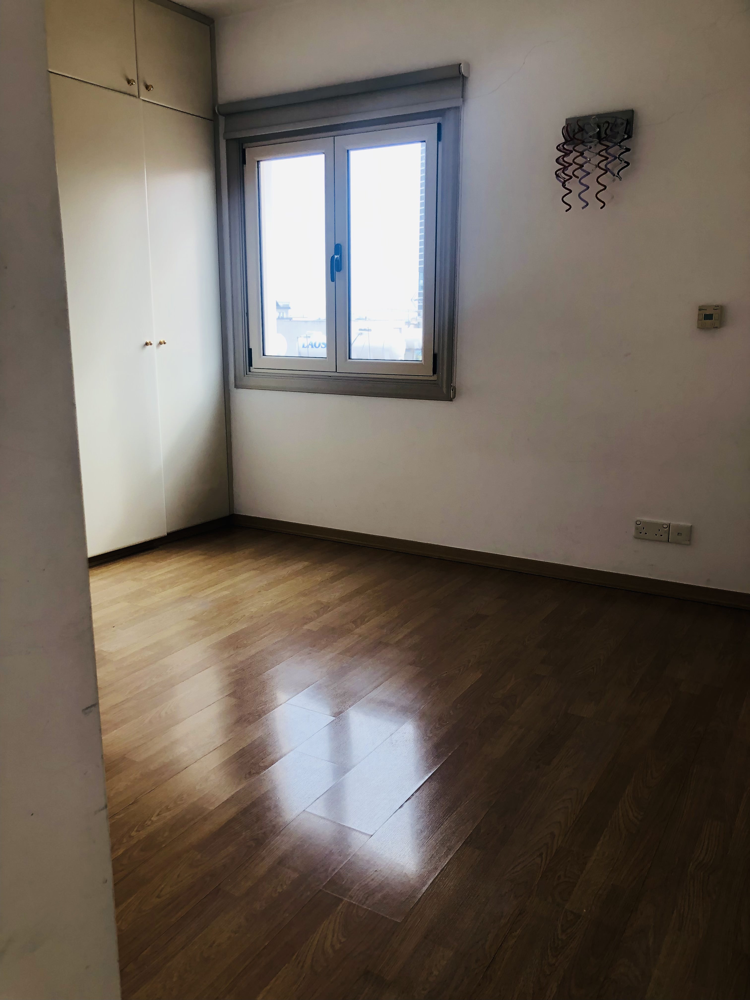 COMMERCIAL BUILDING IN GRIVA DIGENI/LIMASSOL