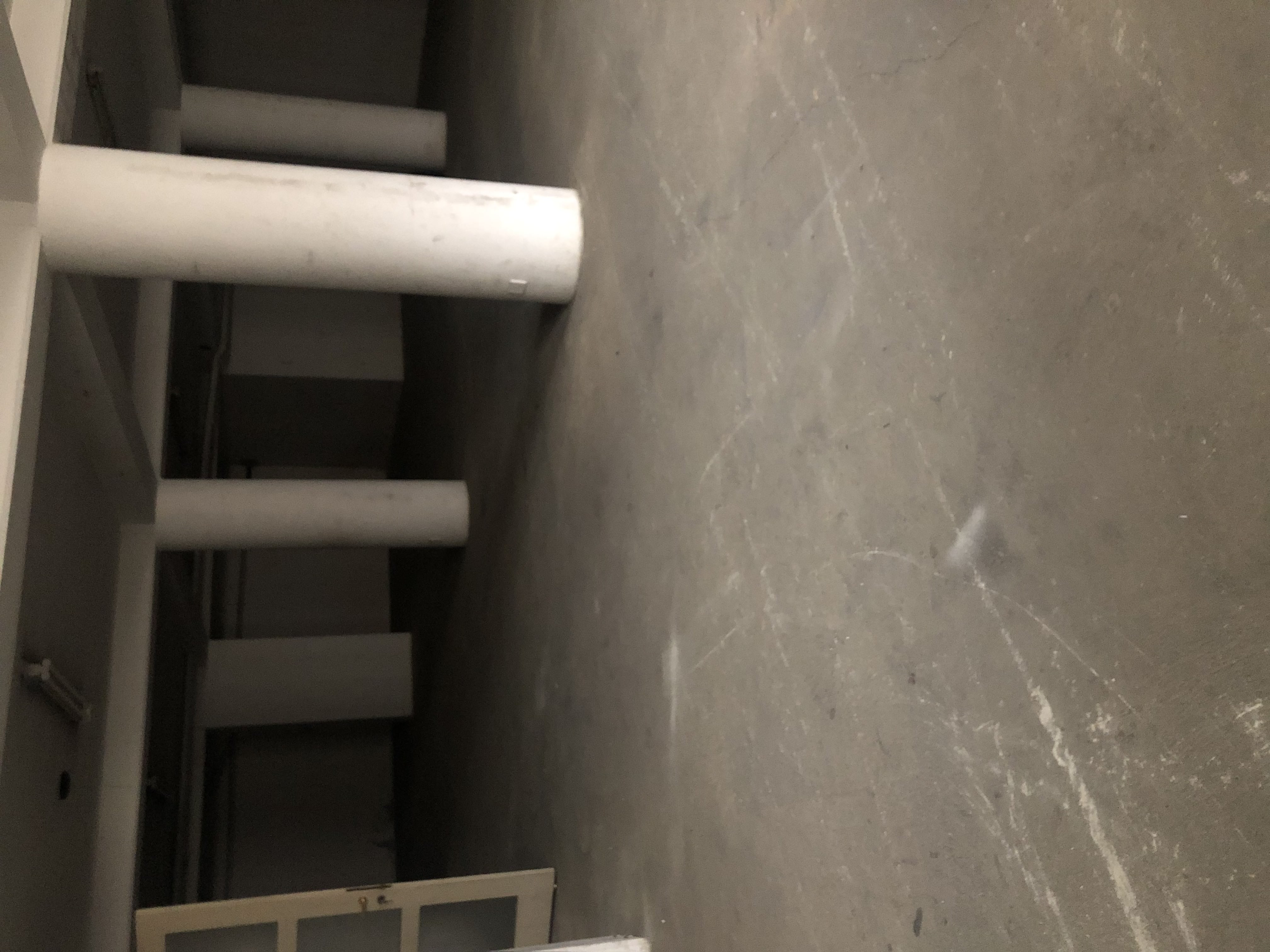 COMMERCIAL BUILDING IN GRIVA DIGENI/LIMASSOL