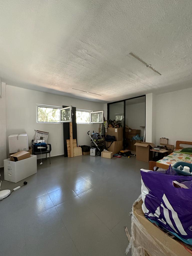 BUSINESS FOR SALE IN LARNACA