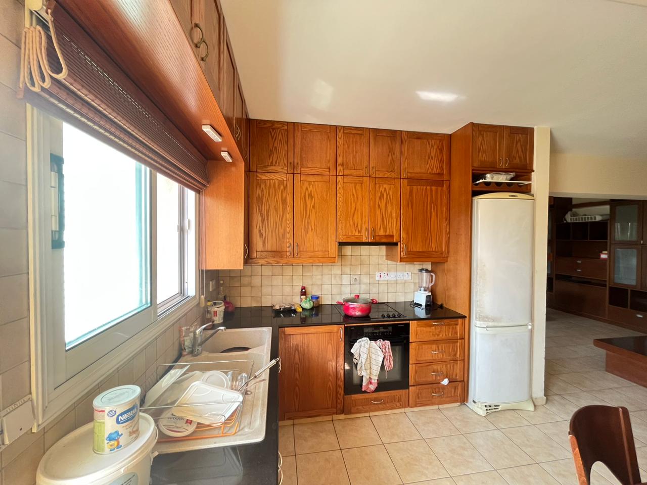 THREE BEDROOM APARTMENT IN AGIOS GEORGIOS/LARNACA