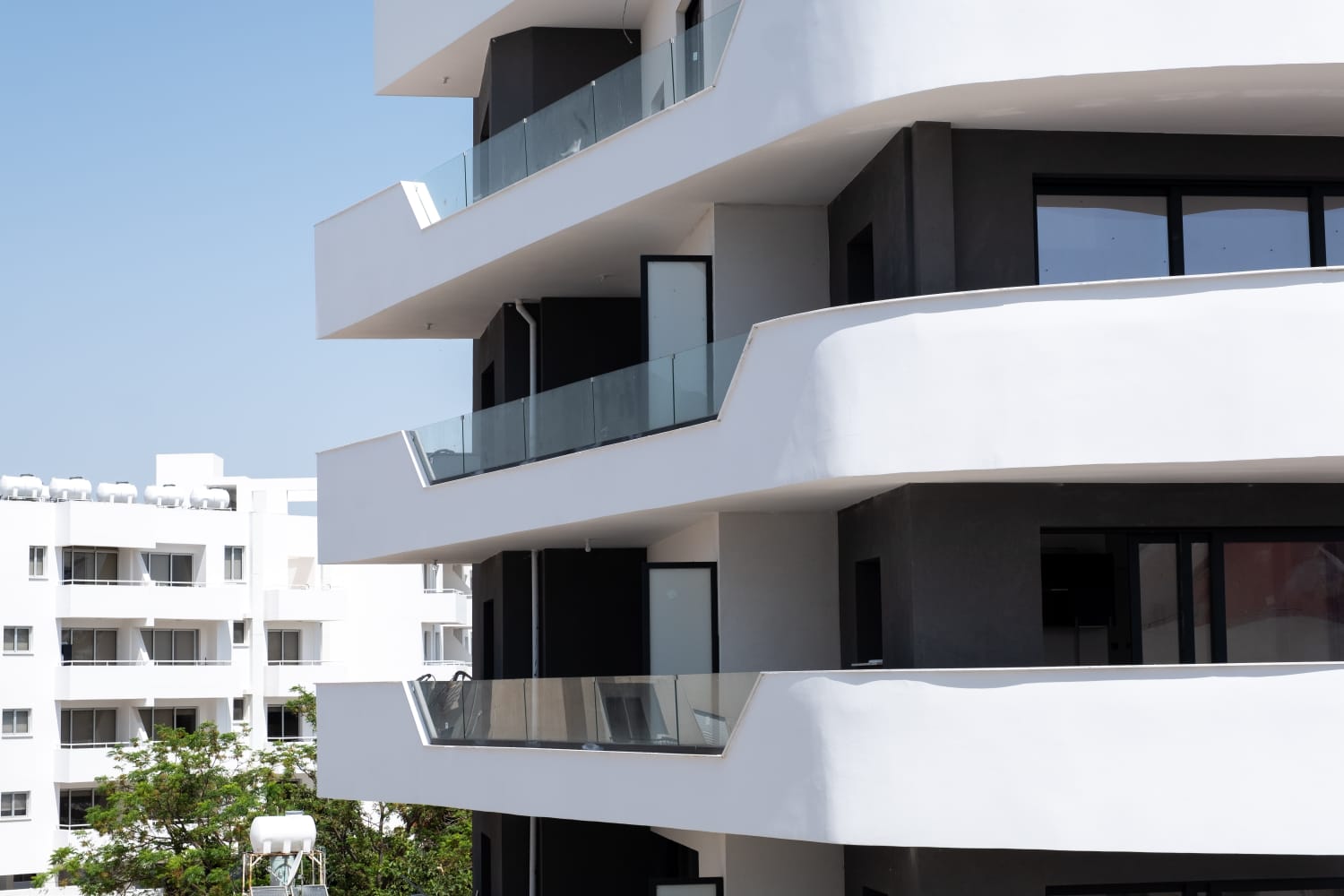 BUILDING FOR SALE IN SOTIROS/LARNACA