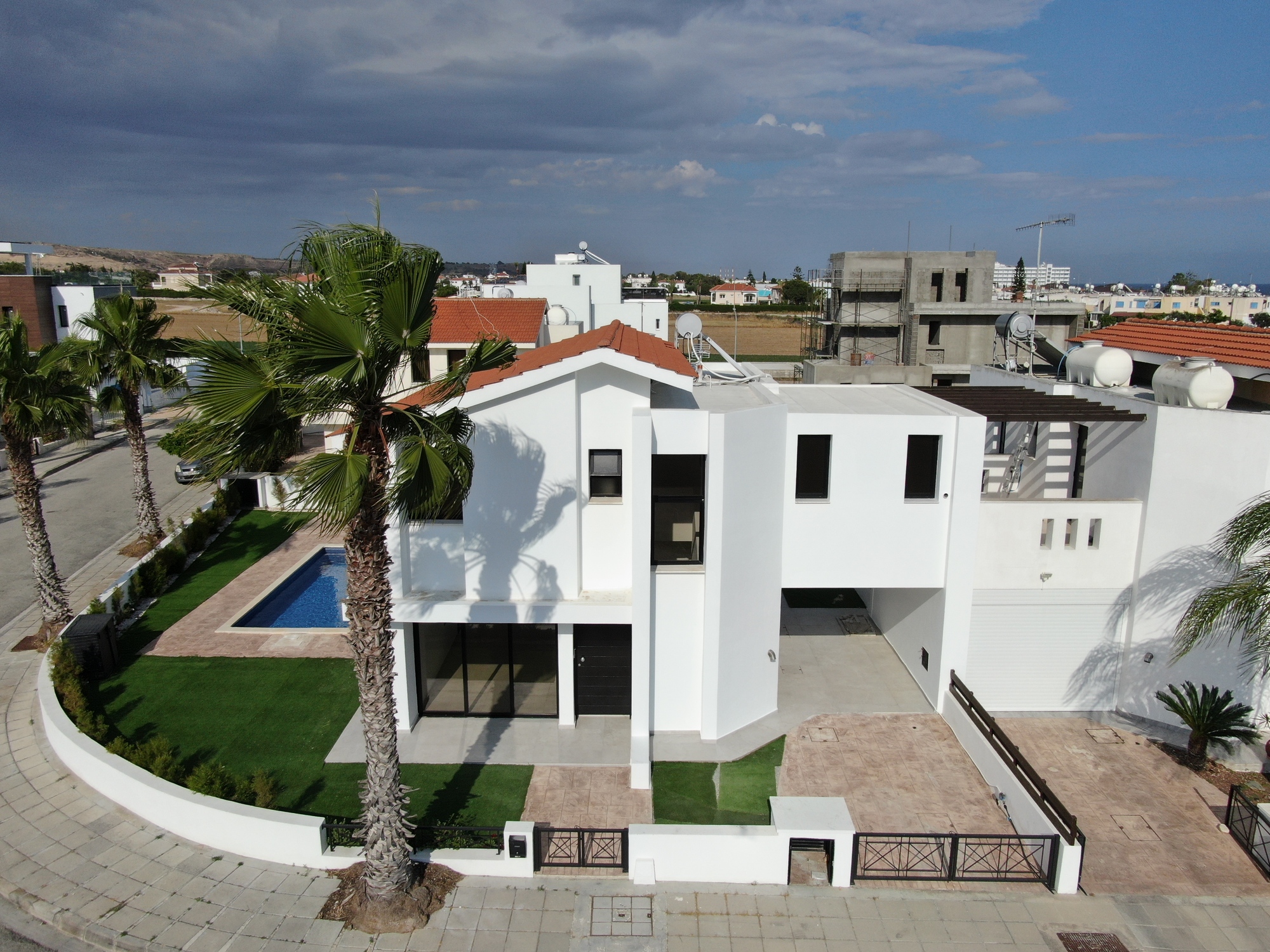 FOR RENT Four bedroom villa in Dhekelia with private pool