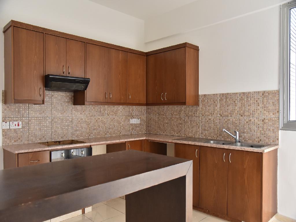 2 BEDROOM FLAT IN TSAKILERO, LARNACA 