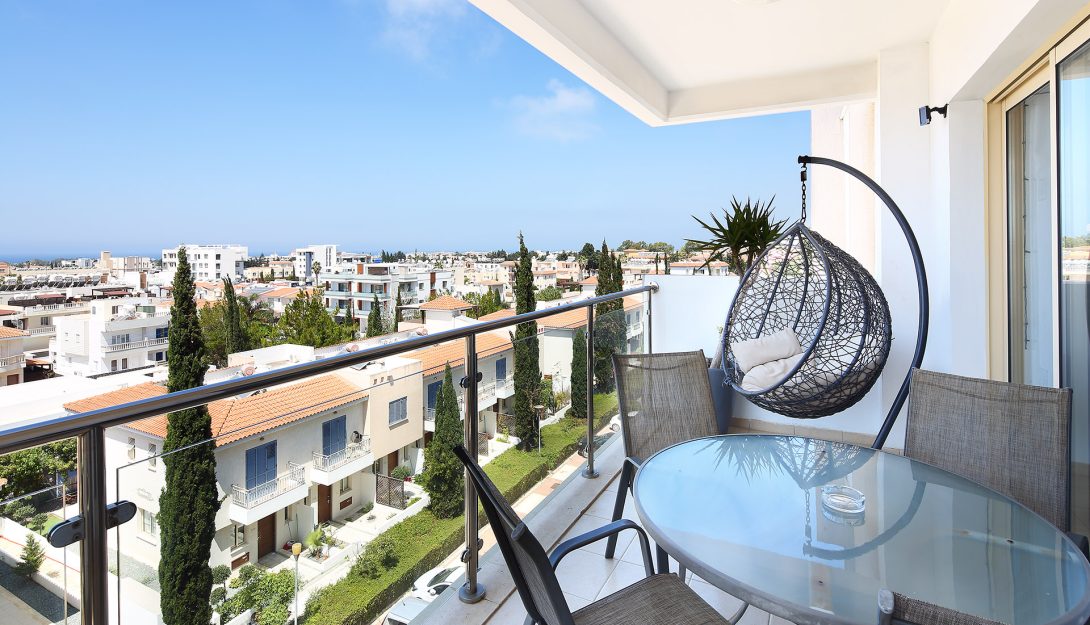 2+ BEDROOM APARTMENTS / TOWNHOUSES IN PAPHOS 