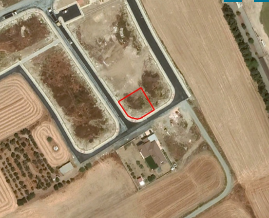 PLOT IN PERIVOLIA, LARNACA 