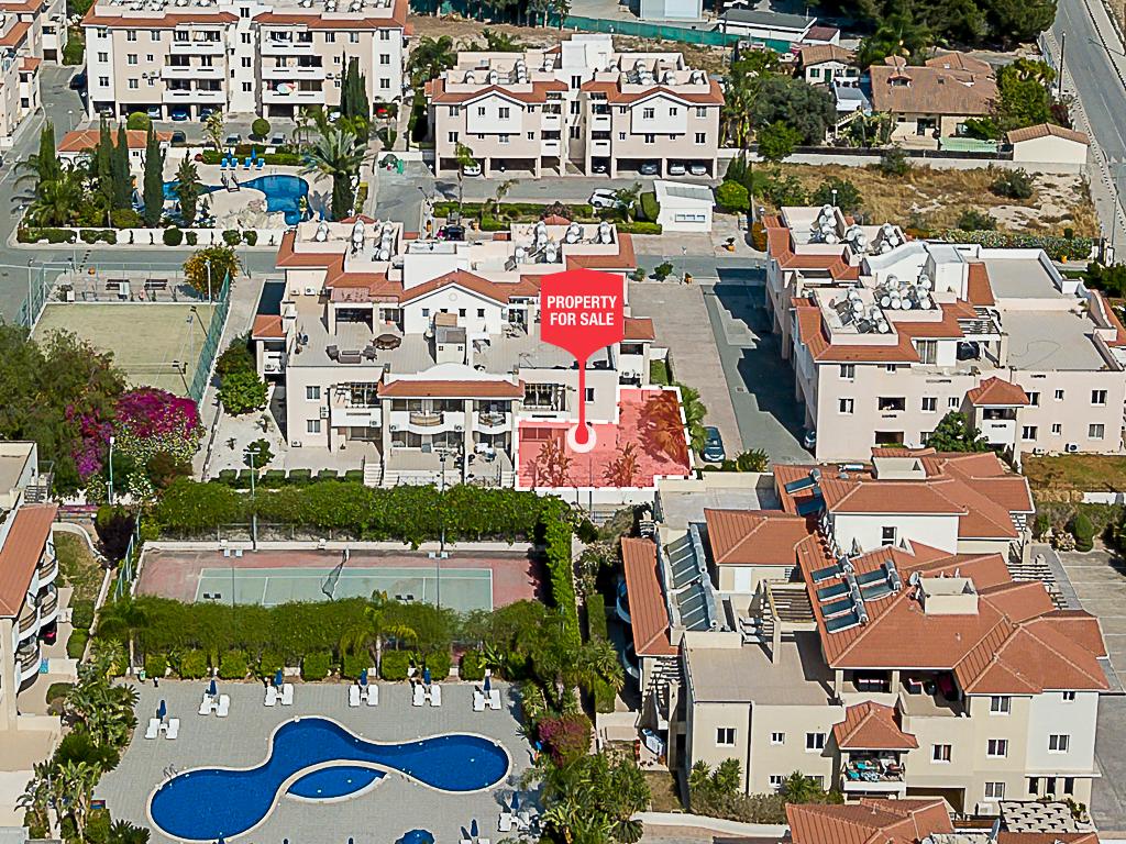 TWO BEDROOM FLAT IN A COMPLEX IN PYLA, LARNACA