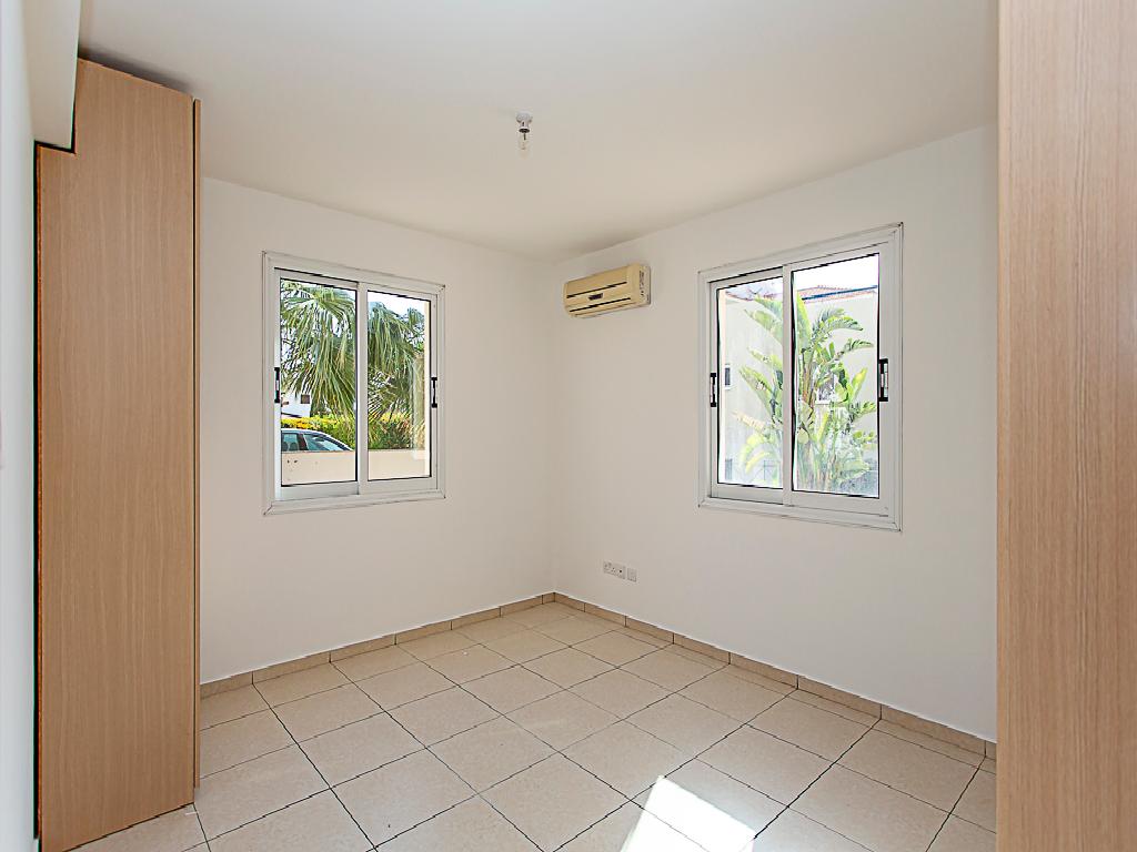 TWO BEDROOM FLAT IN A COMPLEX IN PYLA, LARNACA