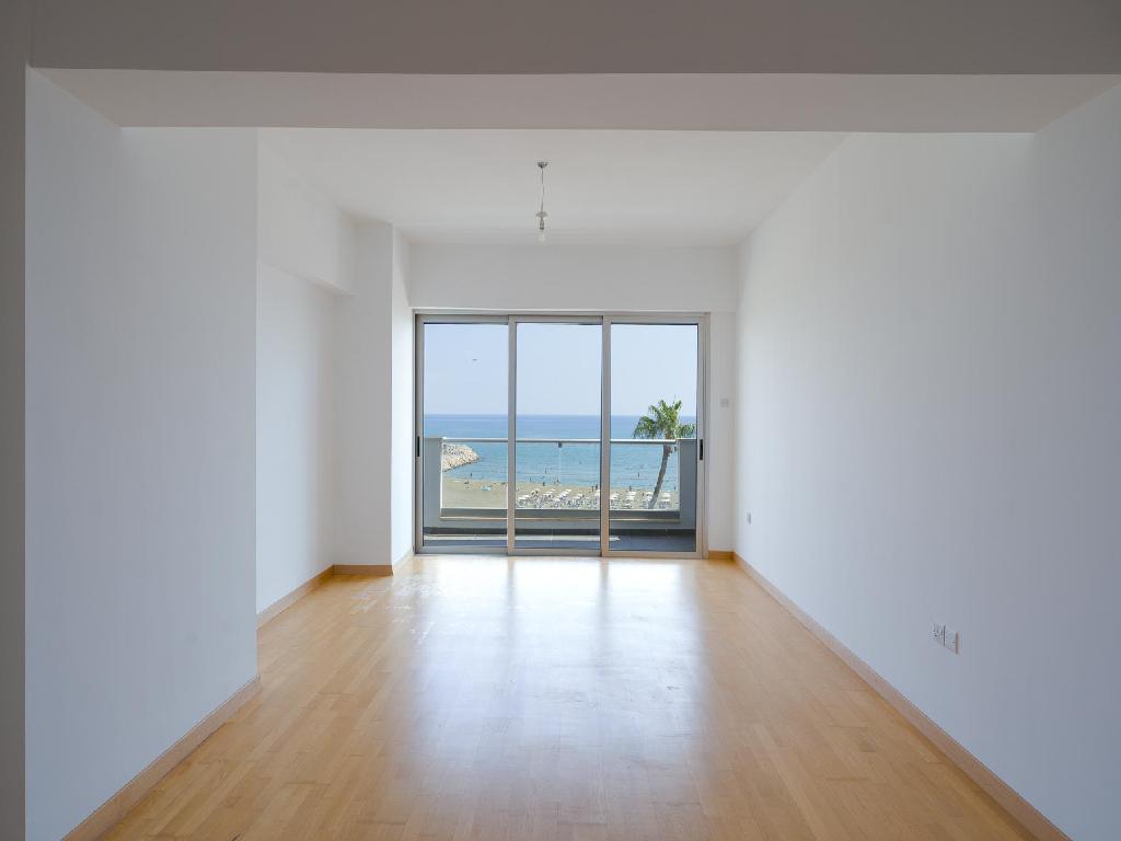 LUXURY TWO BEDROOM APARTMENTS IN FINIKOUDES AREA 