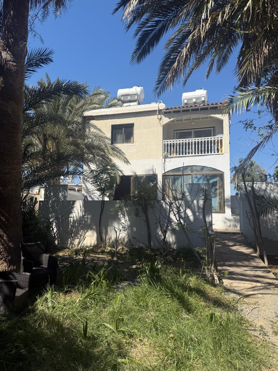 FRONTLINE GROUNDFLOOR APARTMENT FOR SALE