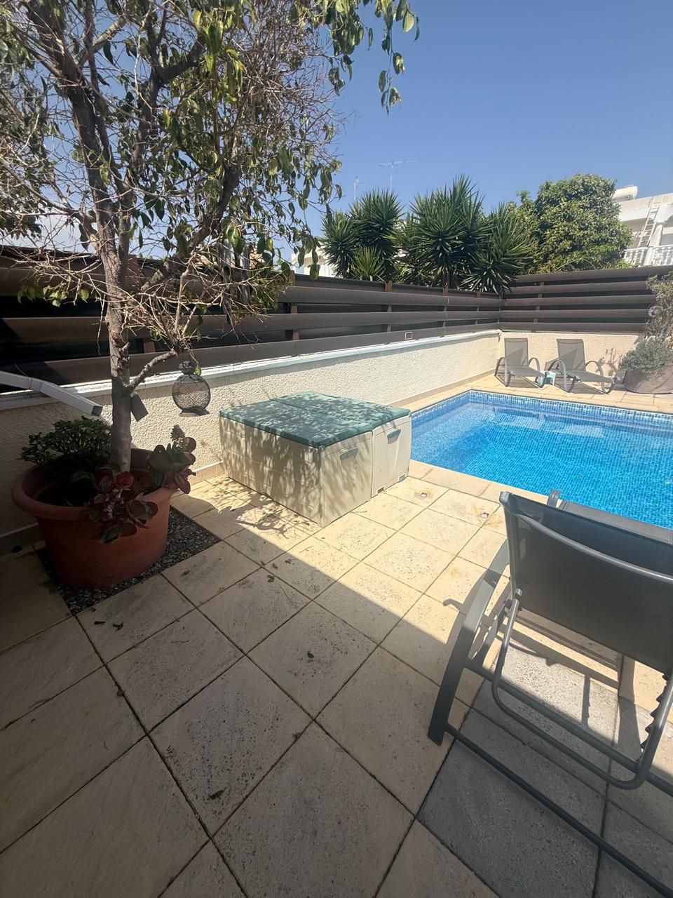 TWO (2) BEDROOM HOLIDAY HOUSE