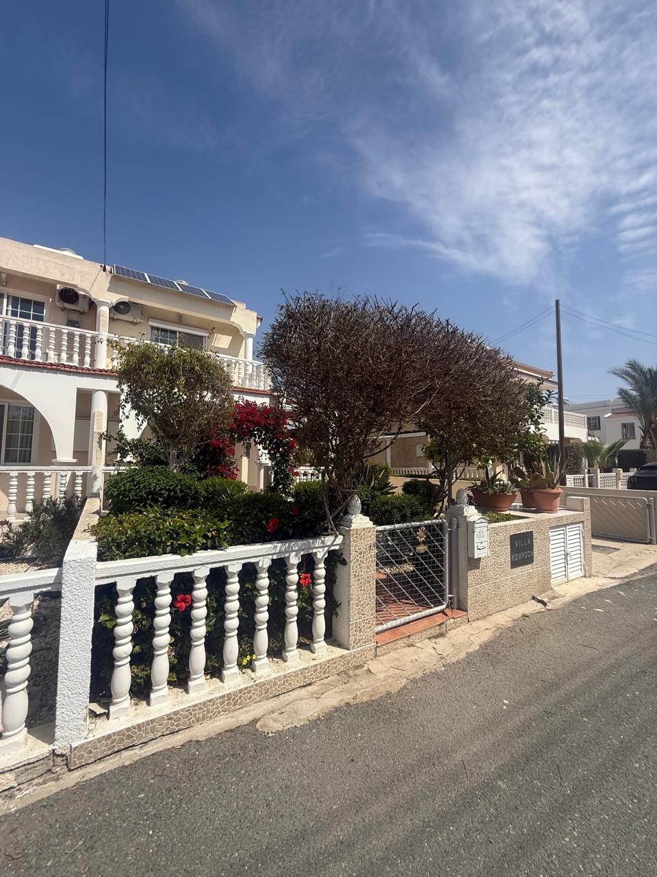 TWO (2) BEDROOM HOLIDAY HOUSE