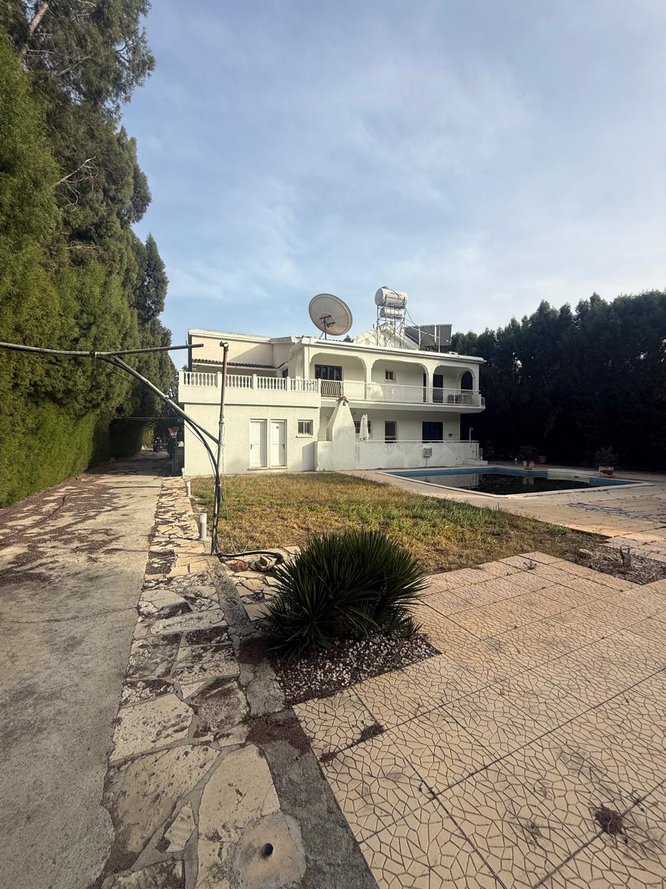 FOUR (4) BEDROOM VILLA