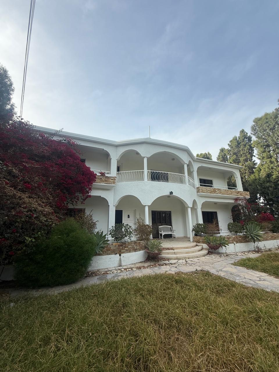 FOUR (4) BEDROOM VILLA