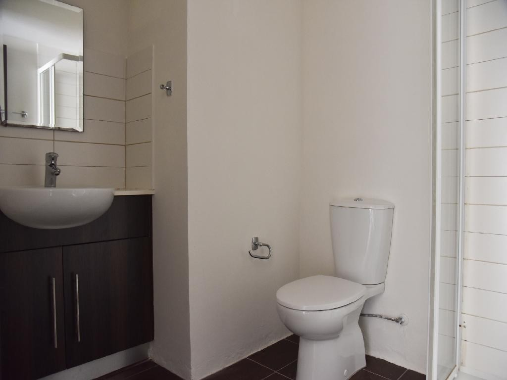 THREE (3) BEDROOM APARTMENT - OROKLINI