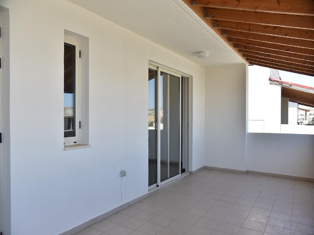 THREE (3) BEDROOM APARTMENT - OROKLINI