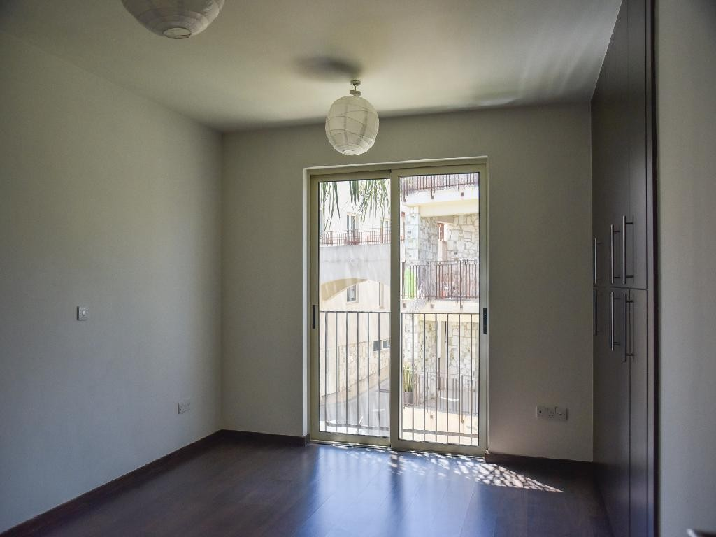 THREE (3) BEDROOM APARTMENT - OROKLINI