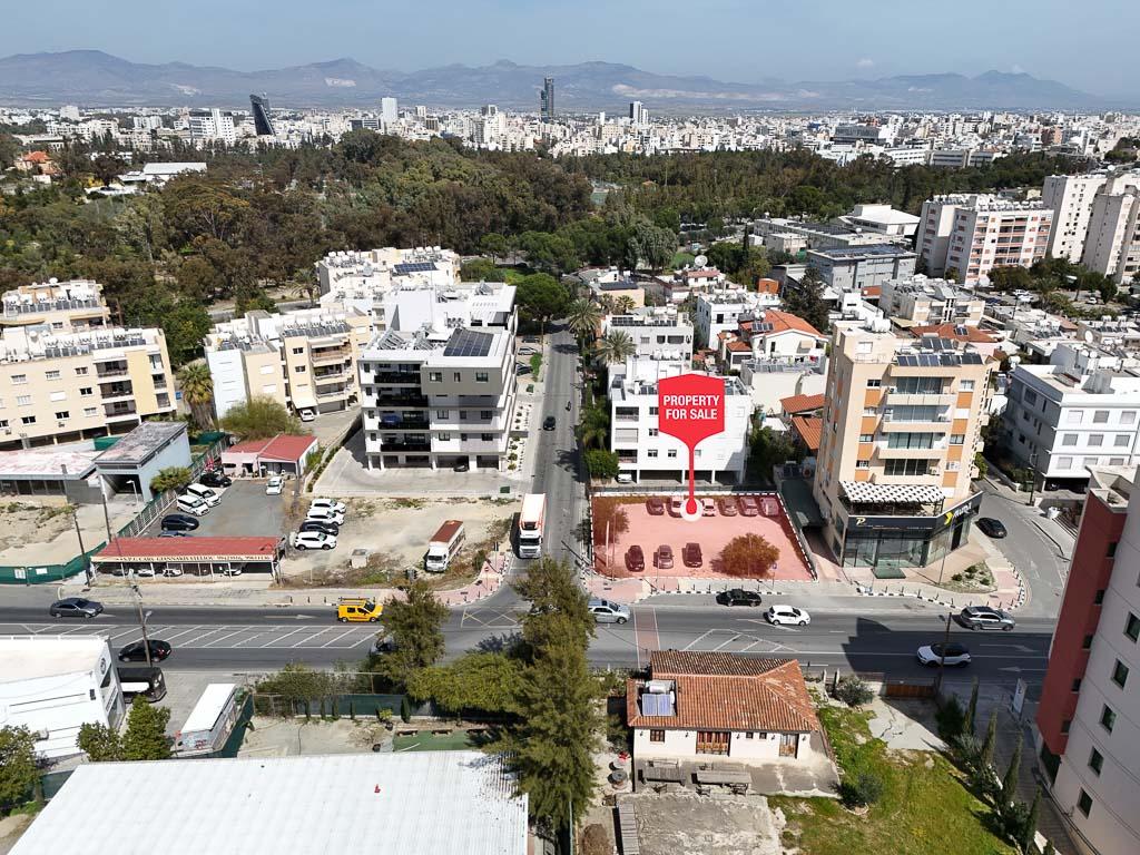 COMMERSIAL PLOT FO SALE IN STROVOLOS