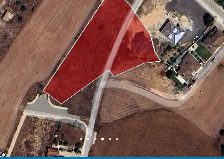 FIELD FOR SALE IN  AVGOROU