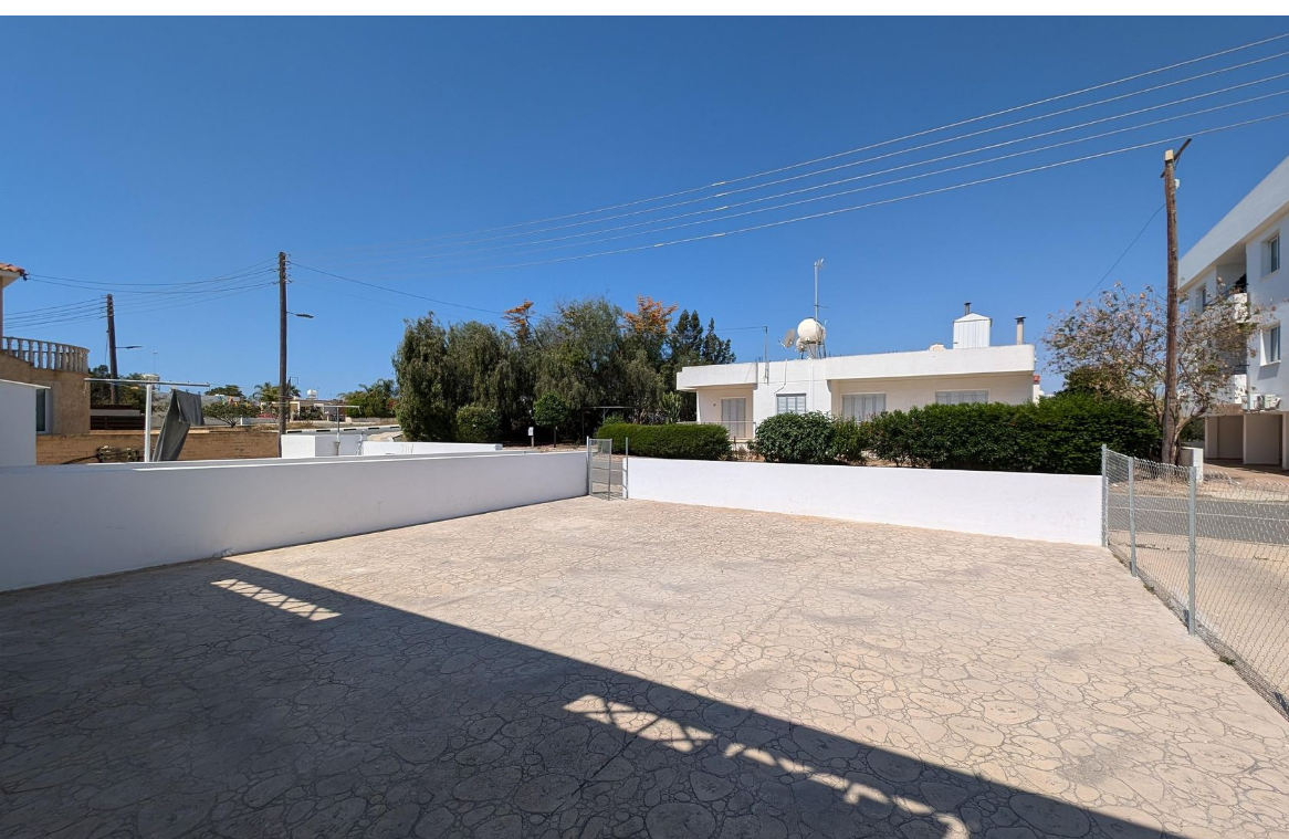 ONE BEDROOM GROUND FLOOR APARTMENT IN XYLOPHAGOU