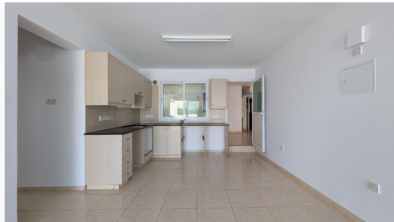 ONE BEDROOM GROUND FLOOR APARTMENT IN XYLOPHAGOU