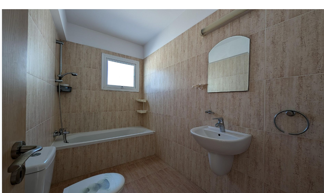 ONE BEDROOM GROUND FLOOR APARTMENT IN XYLOPHAGOU