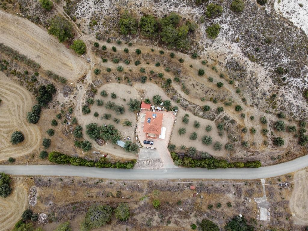 DETACHED TWO-STOREY HOUSE- ANGLISIDES/LARNACA