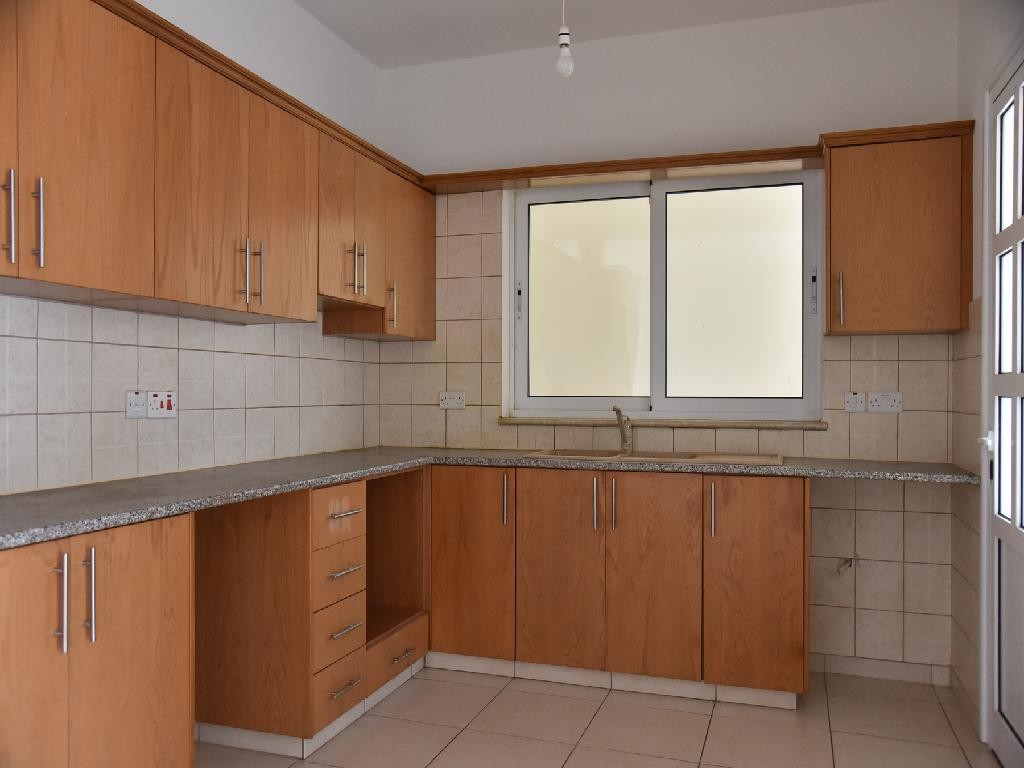 THREE (3) BEDROOM APARTMENT -ALETHRIKO/LARNACA