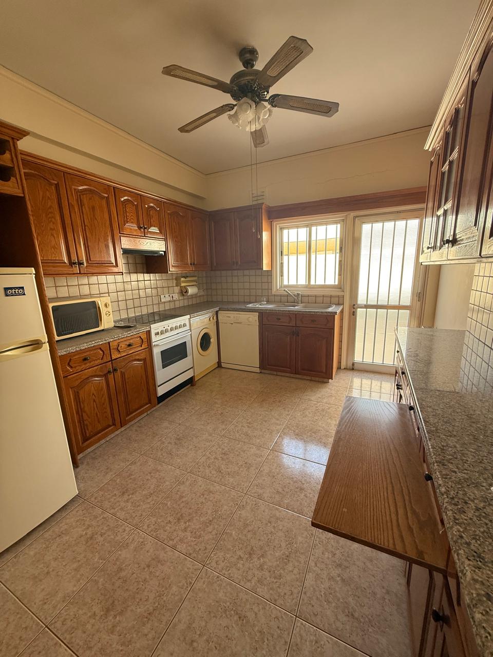 THREE BEDROOM HOUSE IN DROSIA