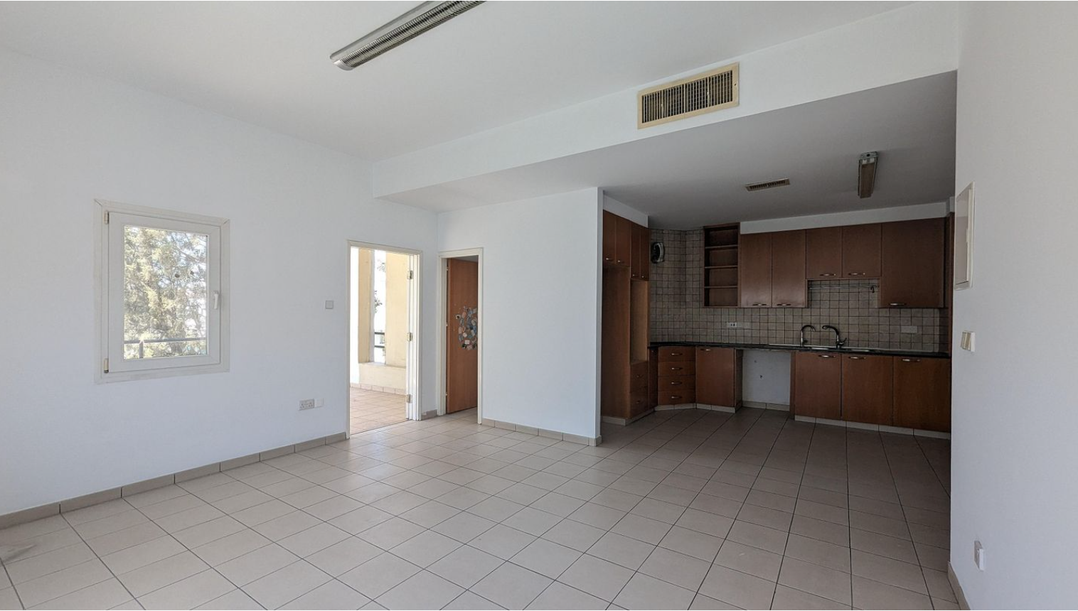 THREE STOREY SEMI-DETACHED MIXED USE BUILDING WITH SHOP AND ATTIC FOR SALE IN NICOSIA STROVOLOS