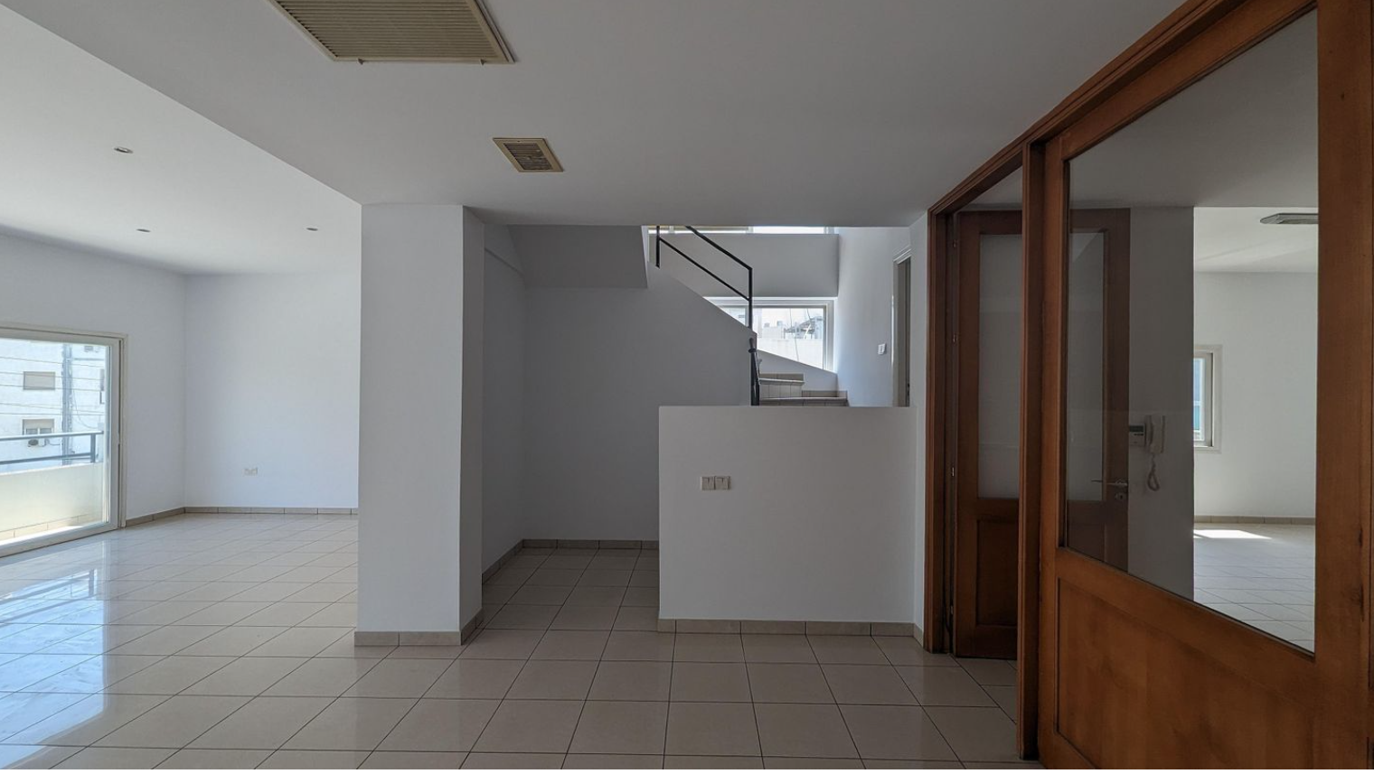 THREE STOREY SEMI-DETACHED MIXED USE BUILDING WITH SHOP AND ATTIC FOR SALE IN NICOSIA STROVOLOS
