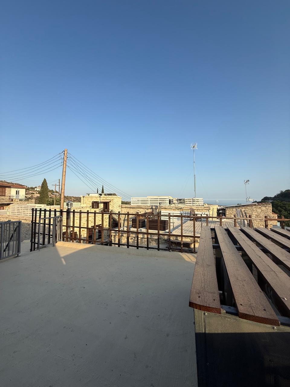 TREE(3)BEDROOM HOUSE FOR RENT IN KATO DRYS