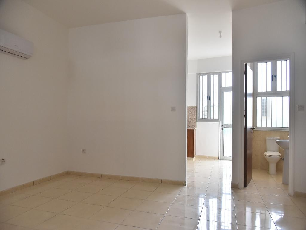 TWO (2) BEDDROM APARTMENT - TSAKILERO/LARNACA