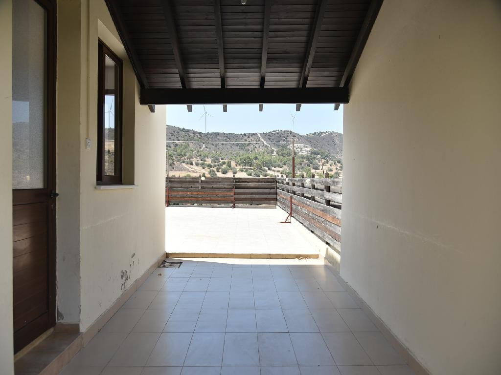 THREE (3) BEDROOM HOUSE - AGIA ANNA/LARNACA