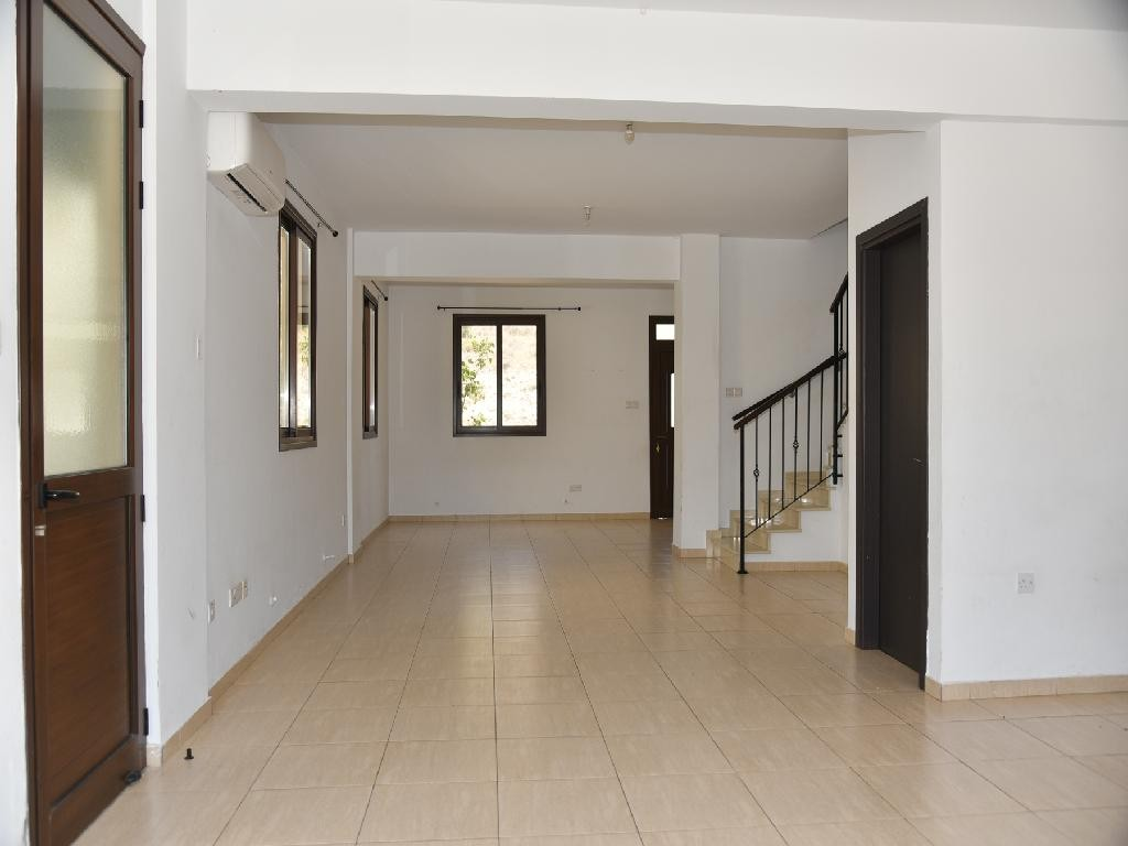 THREE (3) BEDROOM HOUSE - AGIA ANNA/LARNACA