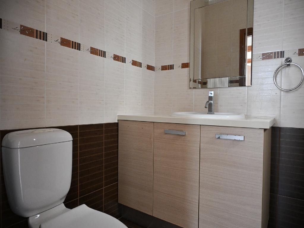 THREE (3) BEDROOM APARTMENT - KAMARES/LARNACA