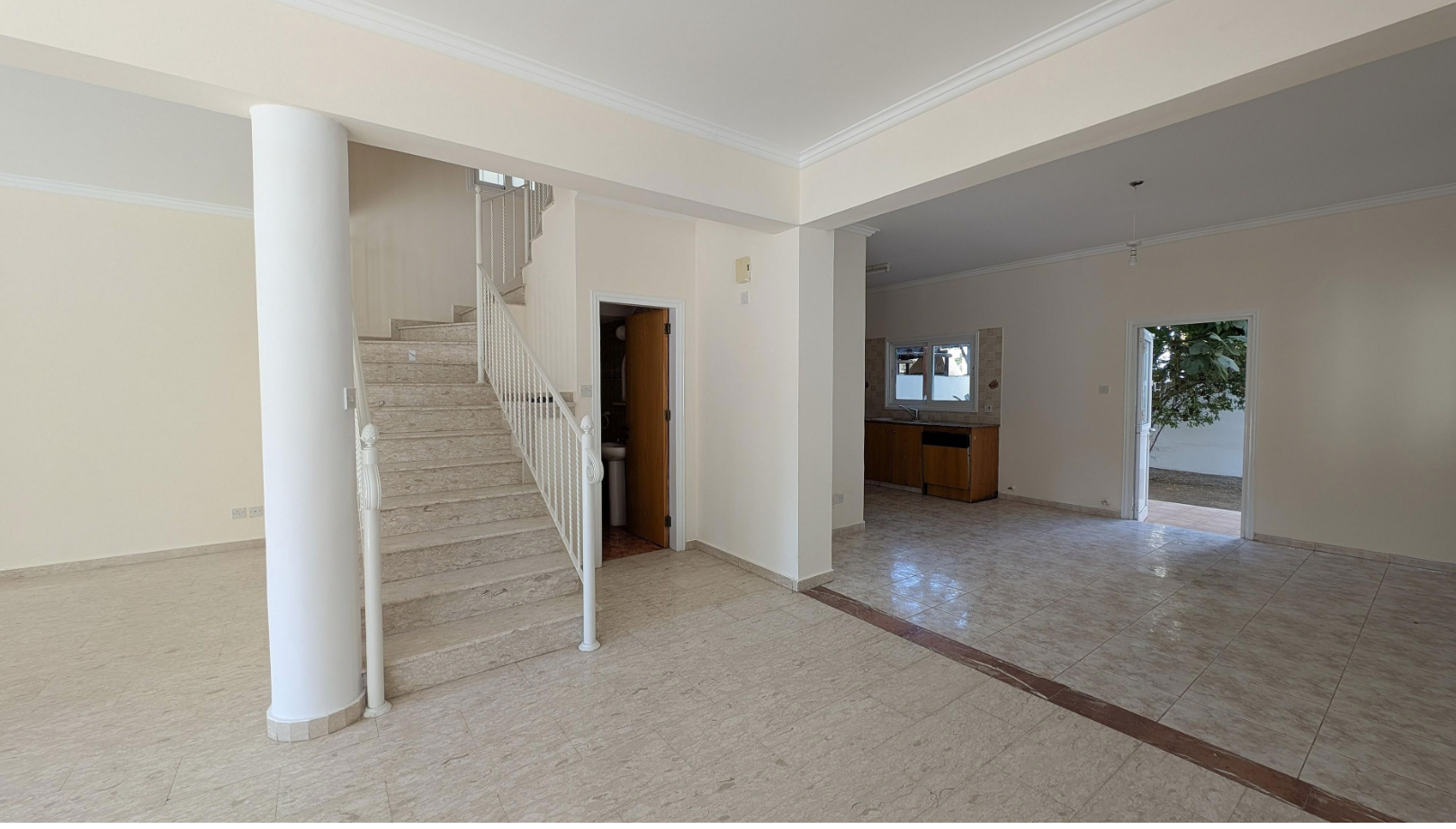 TWO STOREY DETACHED HOUSE FOR SALE IN ENGOMI-NICOSIA