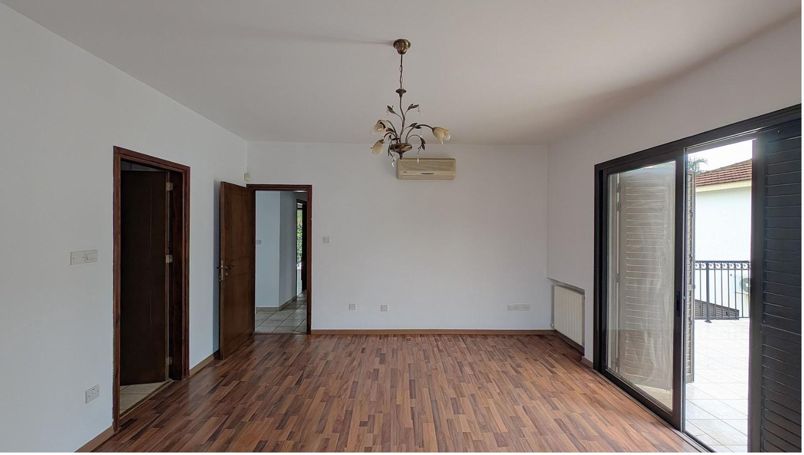 THREE BEDROOM SEMI-DETACHED HOUSE FOR SALE IN NICOSIA-EGOMI