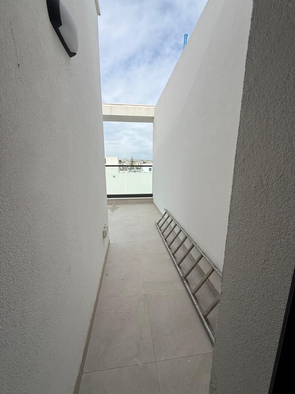 THREE BEDROOM PENTHOUSE APARTMENT IN LARNACA