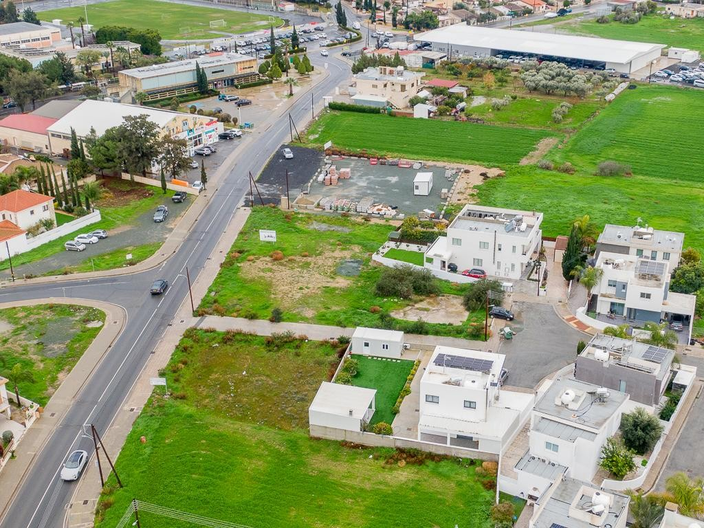RESIDENTIAL PLOT IN KITI - LARNACA