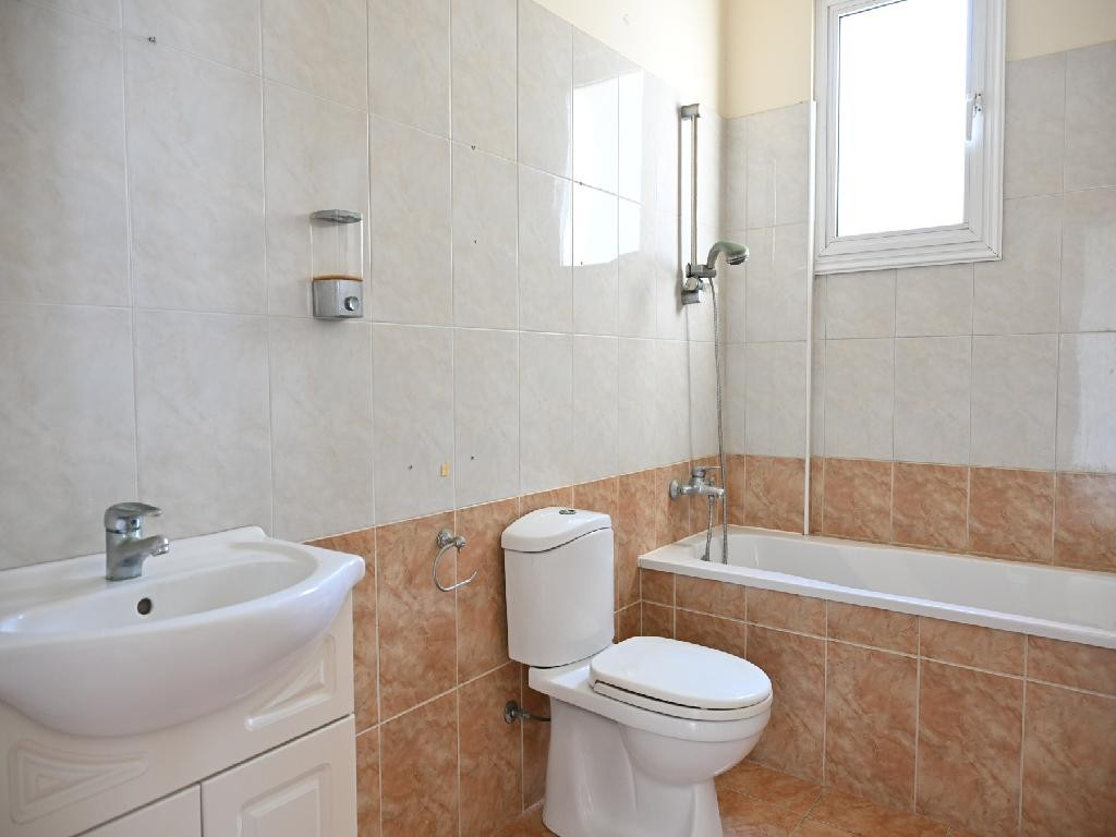 TWO BEDROOM APARTMENT -PERVOLIA /LARNACA