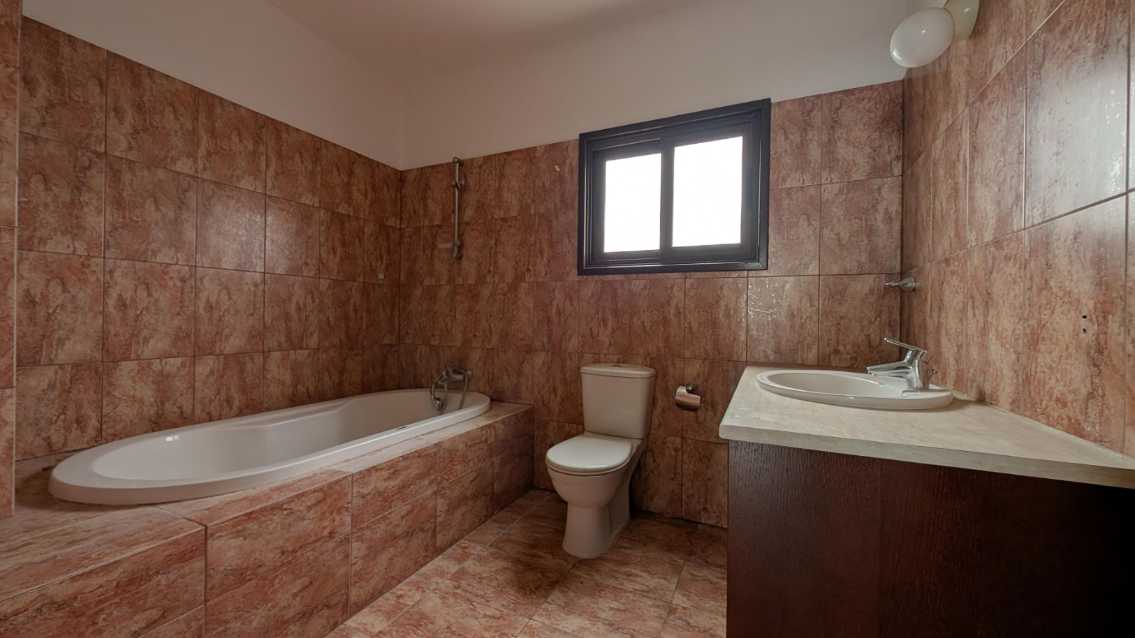 THREE BEDROOM DETACHED HOUSE FOR SALE IN NICOSIA-ERGATES